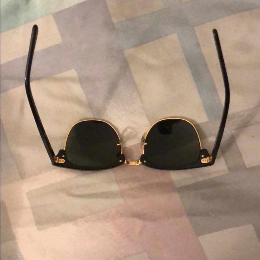 Ray-bans - Picture 2 of 3